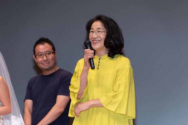 安田顕、『愛しのアイリーン』完成披露でバージンロード歩く（11枚目）