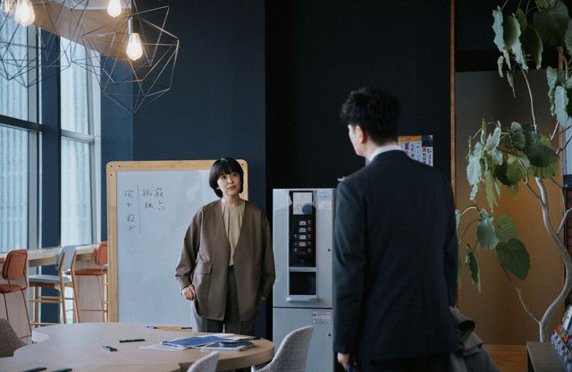 松たか子＆多部未華子＆松坂桃李が姉弟役！「スロウトレイン」場面写真（2枚目）