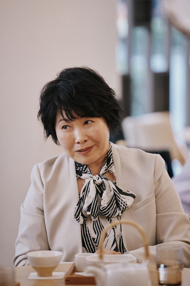 松たか子＆多部未華子＆松坂桃李が姉弟役！「スロウトレイン」場面写真（7枚目）