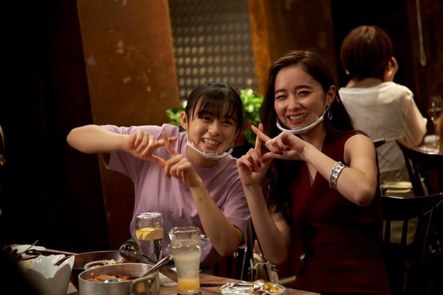 ライアーポーズも！松村北斗＆森七菜『ライアー×ライアー』メイキング写真（7枚目）