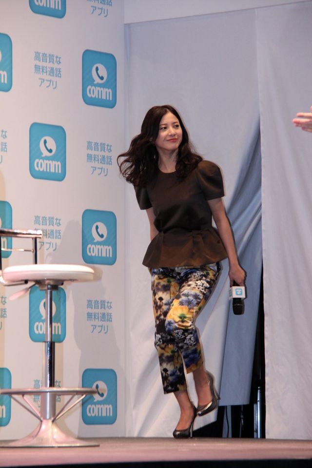 吉高由里子登壇！　「comm」CM発表イベント フォトギャラリー：フォトギャラリー