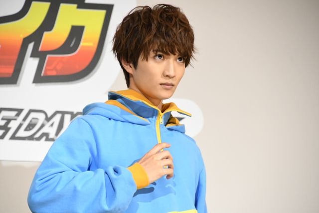 本島純政が知念英和に仮面ライダーのバトンを託す！「ガッチャード＆ガヴ」バトンタッチイベント（13枚目）