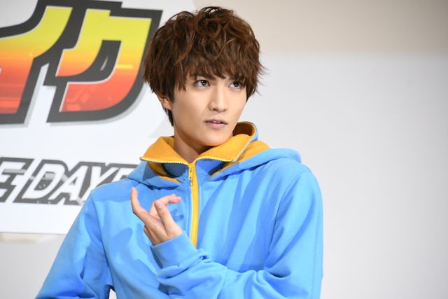 本島純政が知念英和に仮面ライダーのバトンを託す！「ガッチャード＆ガヴ」バトンタッチイベント（14枚目）