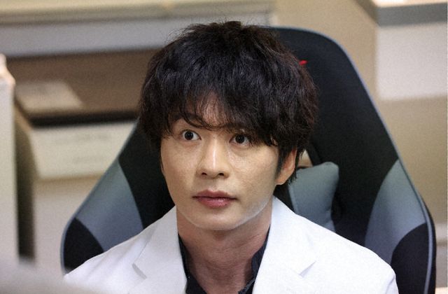 田中圭×安田顕が初共演でバディに!「らせんの迷宮~DNA科学捜査~」場面カット(7枚目)