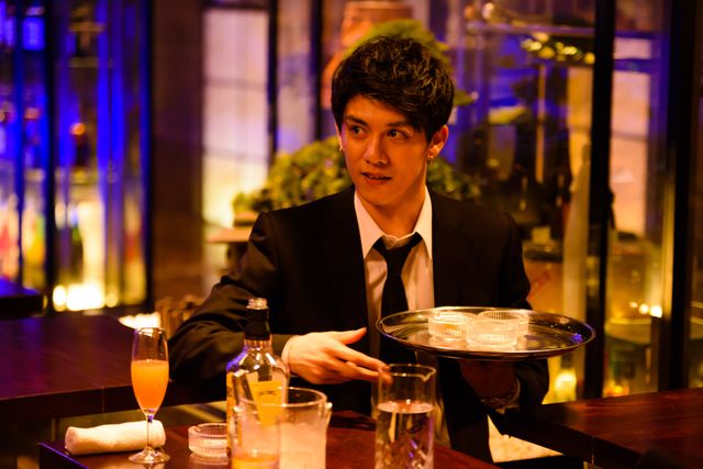 青木玄徳＆逢沢りなのキスシーン！『闇金ドッグス7』場面写真（14枚目）