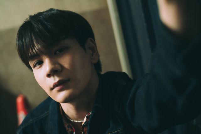 JO1豆原一成、二十歳の魅力…!『劇場版 仮面ライダーリバイス バトルファミリア』インタビューカット<16枚>:フォトギャラリー