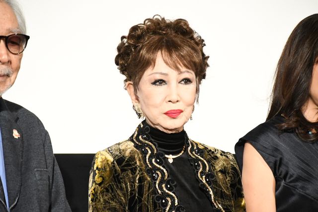 寅さんファミリー勢ぞろい！『男はつらいよ　お帰り　寅さん』公開記念舞台あいさつ（12枚目）