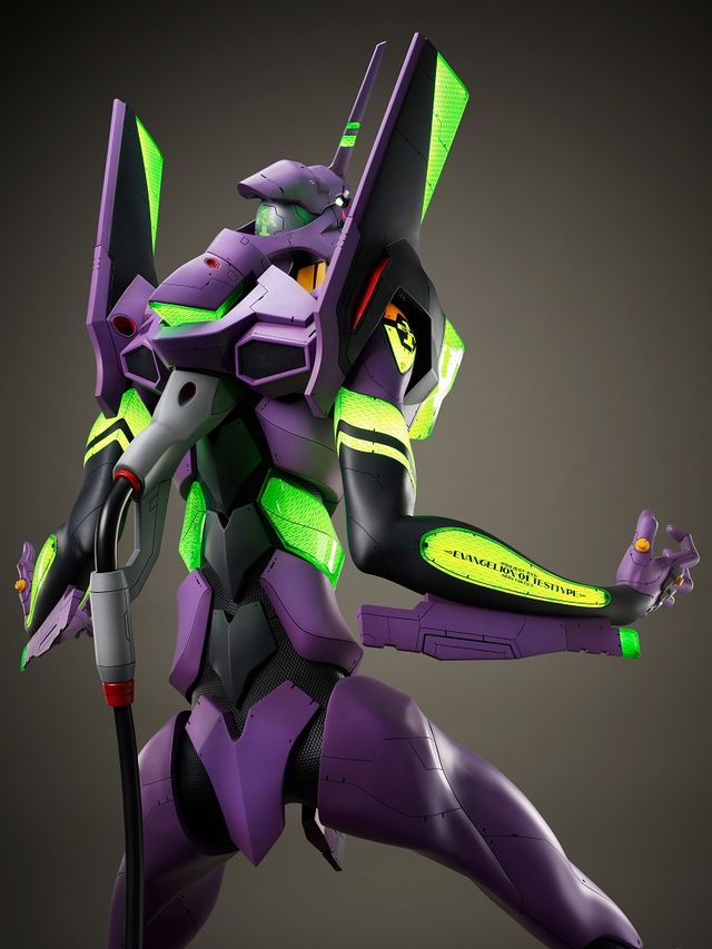 全高約2.3メートル！300万円のエヴァ初号機フィギュア（4枚目）