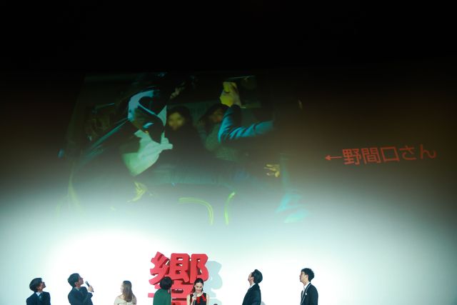 平手友梨奈、北川景子、アヤカ・ウィルソンがドレスで登場！『響-HIBIKI-』完成披露舞台あいさつ（10枚目）