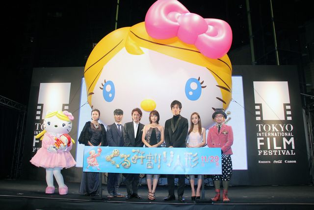 有村架純、大胆背中見せの大人ドレス！『くるみ割り人形』ワールドプレミアイベントフォトギャラリー（19枚目）