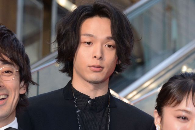 竹内結子、美麗ドレスで魅了！ドラマ「ミス・シャーロック」ワールドプレミア：フォトギャラリー