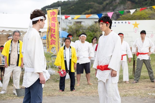 無邪気に応援する暢子「ちむどんどん」第69回の場面写真（2枚目）