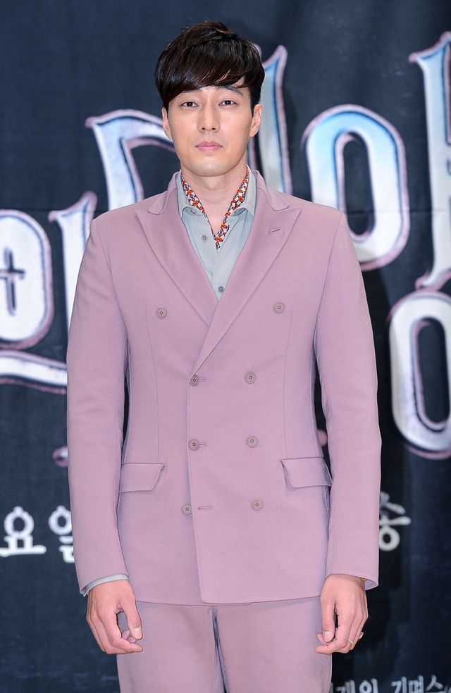 「主君の太陽」ソ・ジソブ、唯我独尊な社長に＜韓国JPICTURES＞：フォトギャラリー