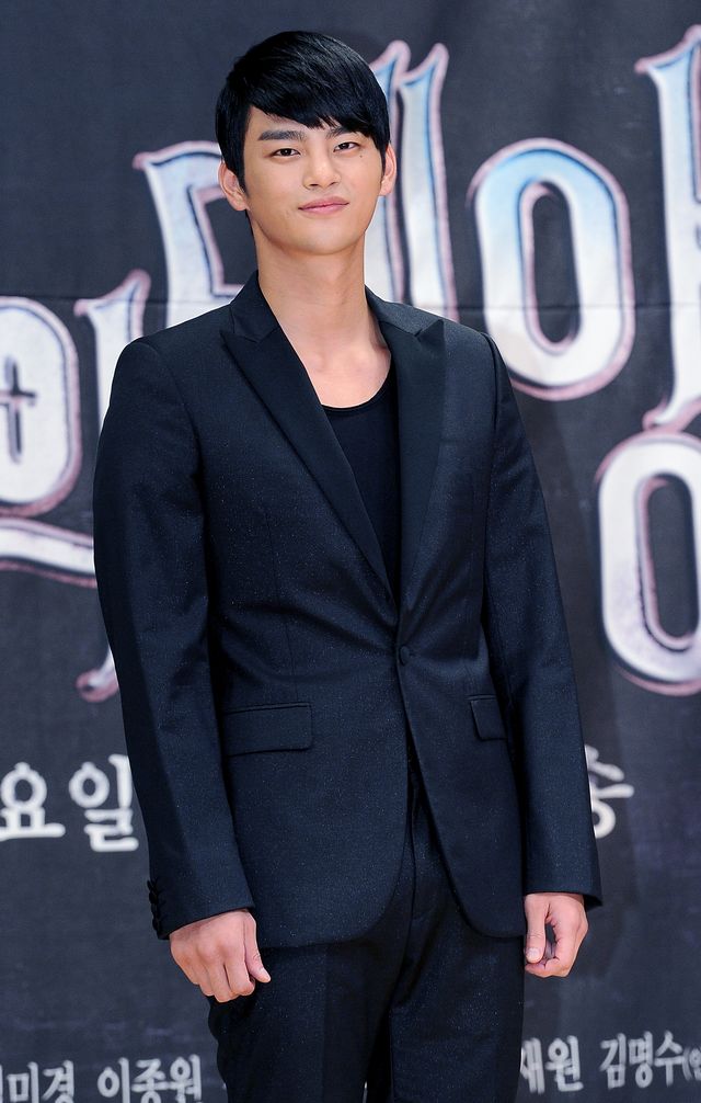 「主君の太陽」ソ・ジソブ、唯我独尊な社長に＜韓国JPICTURES＞（6枚目）