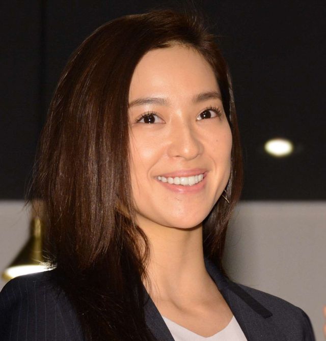 “小さめ”ビキニで美ボディーあらわ！中村アンの神スタイルに絶賛（2枚目）