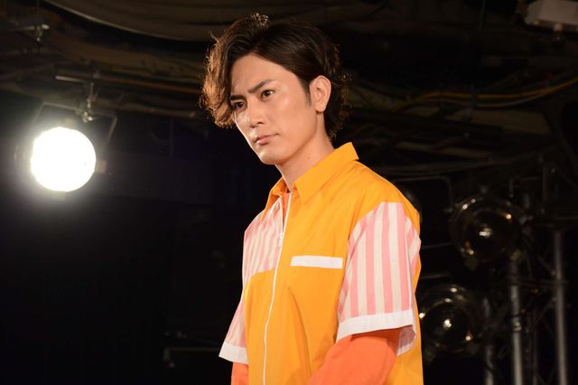 間宮祥太朗＆浦井健治がピースッ☆「ニーチェ先生」DVD＆ブルーレイ発売記念イベントフォトギャラリー（15枚目）