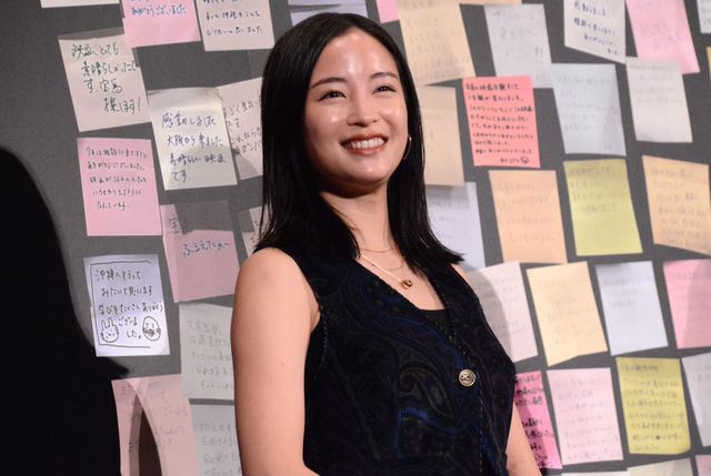 美しすぎる兄弟…栄莉弥の弟・光路、初の公の場！妻夫木聡、広瀬すず、窪田正孝、永山瑛太らと『宝島』初日舞台挨拶（14枚目）