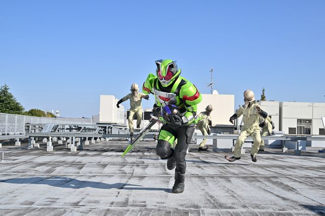 決意を固める景和！「仮面ライダーギーツ」第19話「乖離III：投票！デザスターは誰だ！」：フォトギャラリー