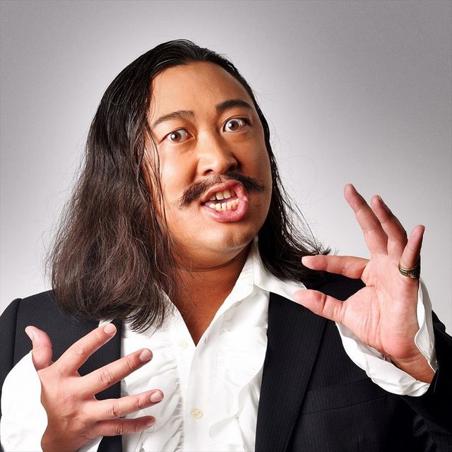 【20枚】これ全部ロバート秋山…ドラマ「黒い十人の秋山」で演じ分ける容疑者10人：フォトギャラリー