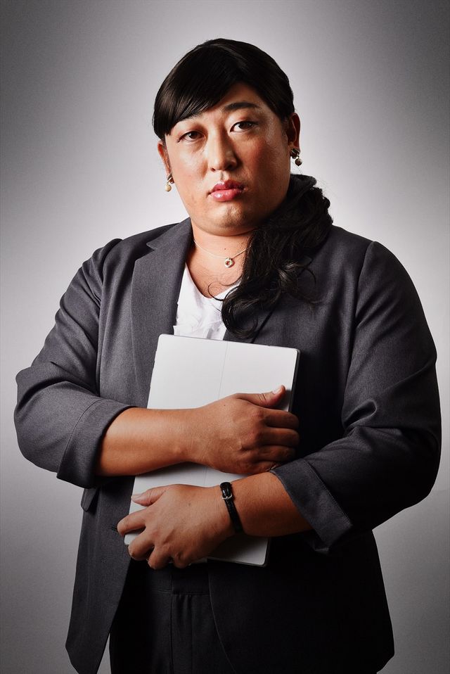 【20枚】これ全部ロバート秋山…ドラマ「黒い十人の秋山」で演じ分ける容疑者10人（12枚目）