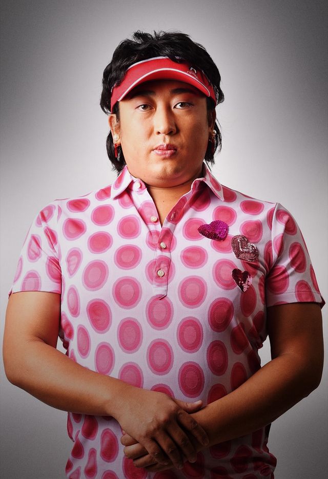 【20枚】これ全部ロバート秋山…ドラマ「黒い十人の秋山」で演じ分ける容疑者10人（17枚目）