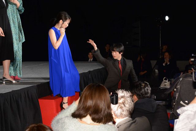 岡田将生、田中圭、中村倫也が女優たちをエスコート！（2枚目）