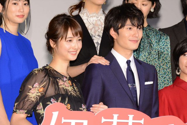 岡田将生、田中圭、中村倫也が女優たちをエスコート！（25枚目）