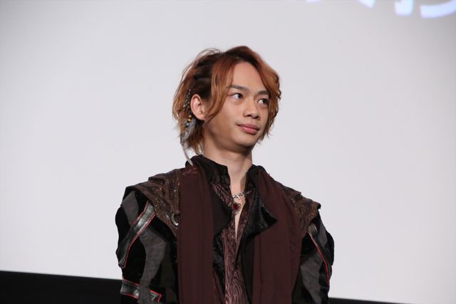 衣装も新しく！『牙狼<GARO> 神ノ牙-KAMINOKIBA-』初日舞台あいさつフォトギャラリー（3枚目）