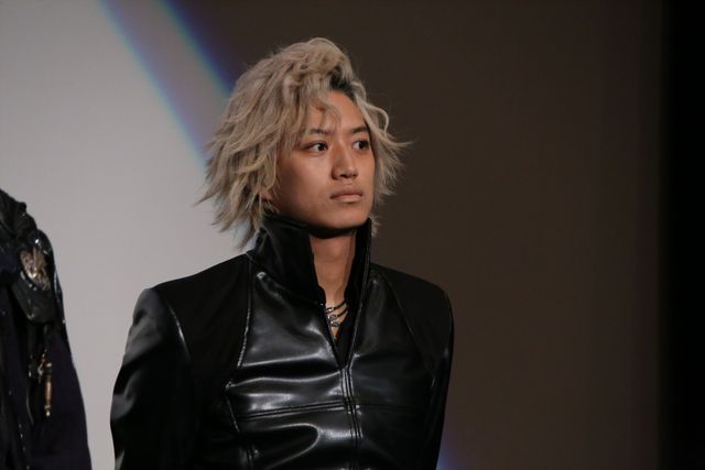 衣装も新しく！『牙狼<GARO> 神ノ牙-KAMINOKIBA-』初日舞台あいさつフォトギャラリー（11枚目）