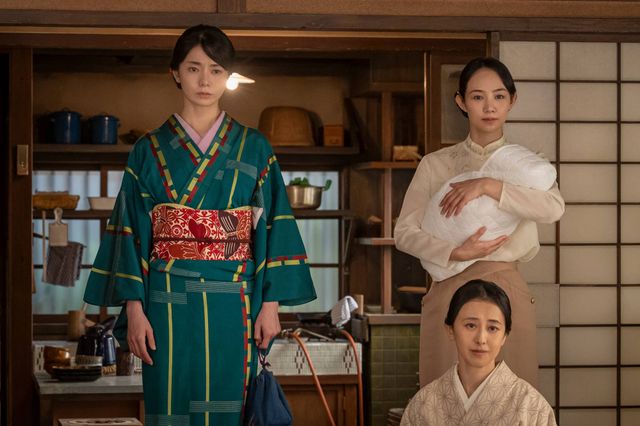 「めおと日和」迫り来る戦争の影…瀧昌（本田響矢）が「共犯になろ…」＜第2話場面写真＞（7枚目）