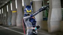 “1号”の系譜を受け継ぐ仮面ライダーアインズ誕生！「ガールズリミックス」最新作で活躍