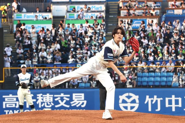 マリオ声優・宮野真守、ノーバン投球に歓声！『ザ・スーパーマリオギャラクシー・ムービー』ナイター始球式：フォトギャラリー