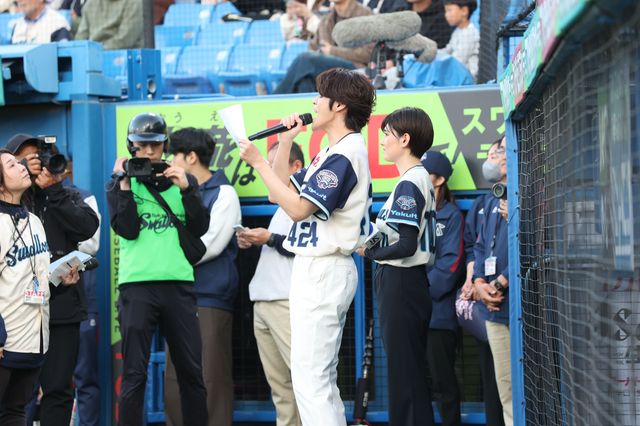 マリオ声優・宮野真守、ノーバン投球に歓声！『ザ・スーパーマリオギャラクシー・ムービー』ナイター始球式（12枚目）