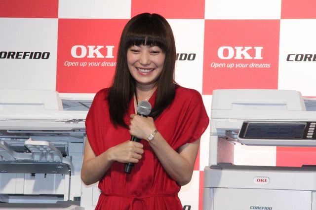 「COREFIDO（コアフィード）」の新CM発表会フォトギャラリー（2枚目）