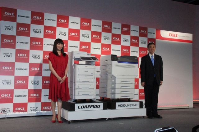 「COREFIDO（コアフィード）」の新CM発表会フォトギャラリー（8枚目）