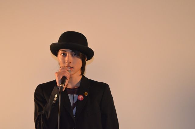 イケメン俳優・高杉真宙が決めポーズ！初日舞台あいさつフォトギャラリー（2枚目）