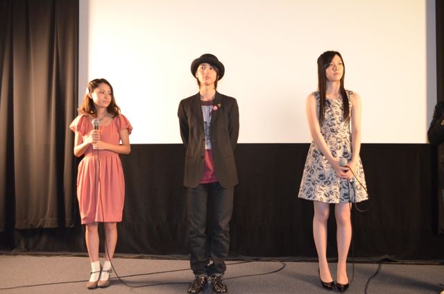 イケメン俳優・高杉真宙が決めポーズ！初日舞台あいさつフォトギャラリー（5枚目）