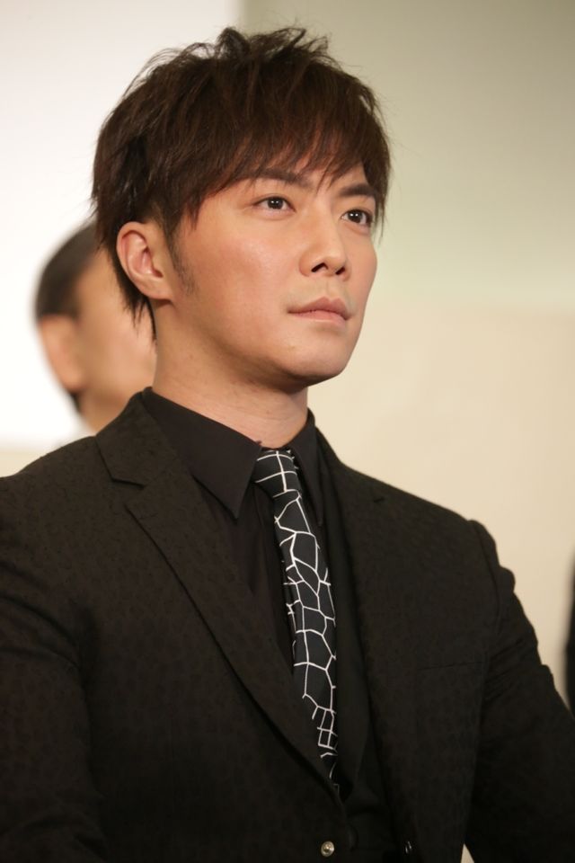 綾野剛×前田敦子×成宮寛貴！舞台「太陽2068」製作会見フォトギャラリー（3枚目）