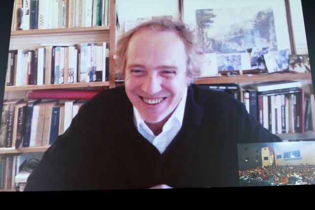 名匠デプレシャン監督、ベニチオ・デル・トロをネーティブアメリカン役に迎えた新作について語る！　画像ギャラリー（5枚目）