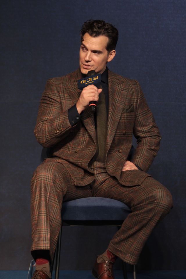 ヘンリー・カヴィル、指ハートの破壊力！『アーガイル』ブライス・ダラス・ハワード＆サム・ロックウェルと韓国で記者会見（19枚目）