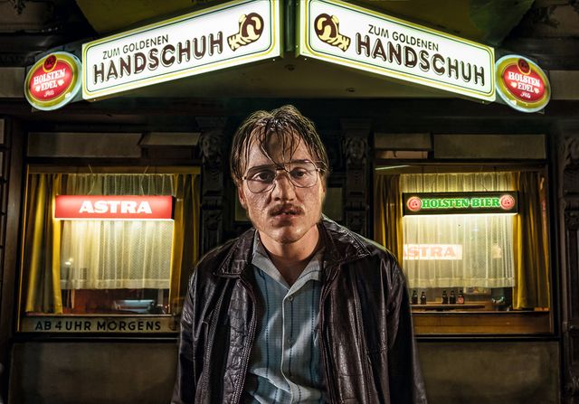 映画『屋根裏の殺人鬼フリッツ・ホンカ』場面カット：フォトギャラリー