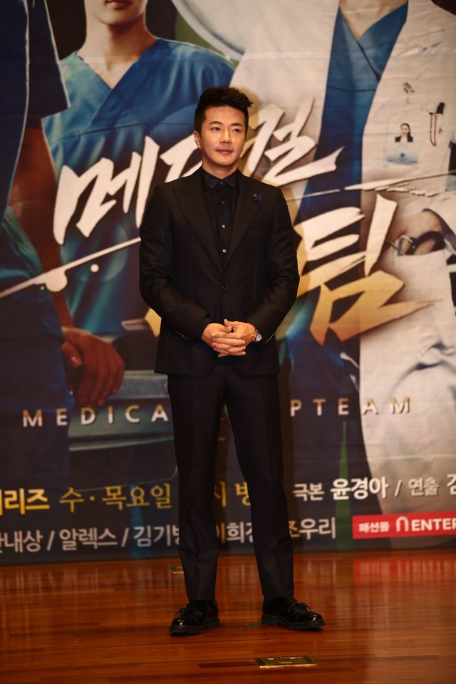 SHINeeミンホも登場！「メディカルトップチーム」製作発表会フォトギャラリー（7枚目）