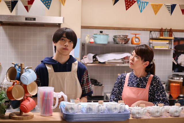 ミナトが出題する錬金術師の試験とは？「仮面ライダーガッチャード」第2話場面カット（3枚目）