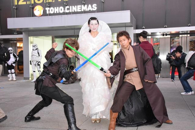 『スター・ウォーズ』ファンが集結！熱狂の公開初日フォトギャラリー（2枚目）