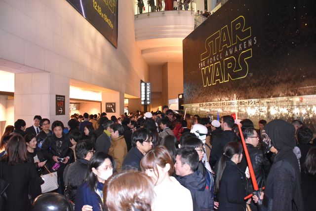 『スター・ウォーズ』ファンが集結！熱狂の公開初日フォトギャラリー（19枚目）