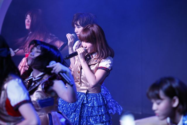 宮澤佐江＆鈴木まりやSNH48劇場デビュー！フォトギャラリー（2枚目）