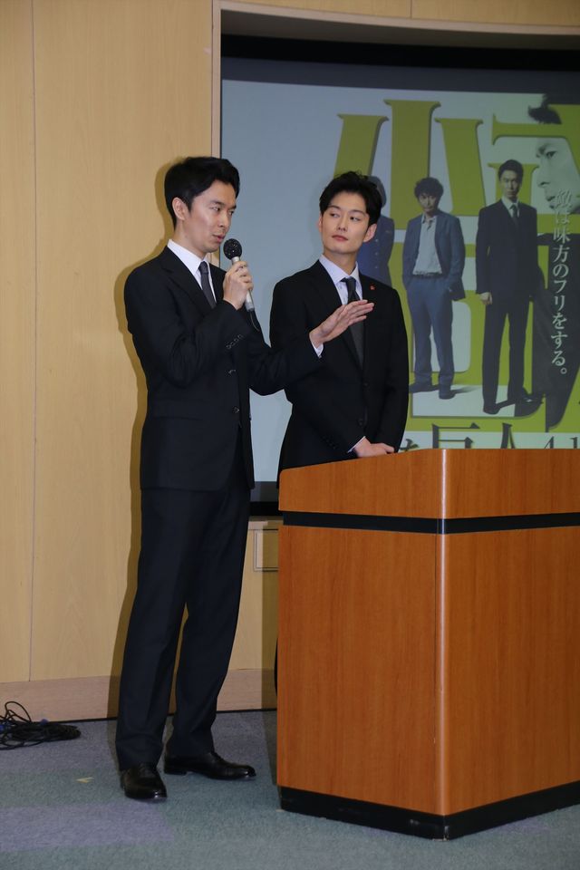 長谷川博己＆岡田将生、究極の美男子コンビ現る：フォトギャラリー