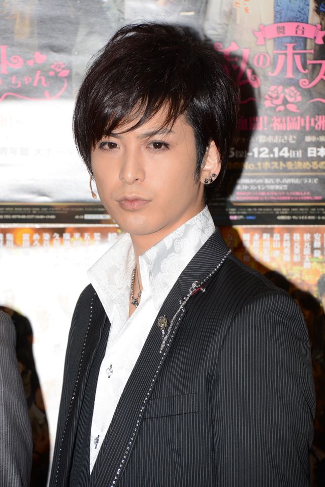 舞台「私のホストちゃん～血闘！福岡中洲編～」フォトギャラリー（2枚目）