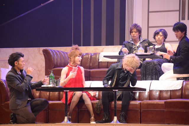 舞台「私のホストちゃん～血闘！福岡中洲編～」フォトギャラリー（8枚目）