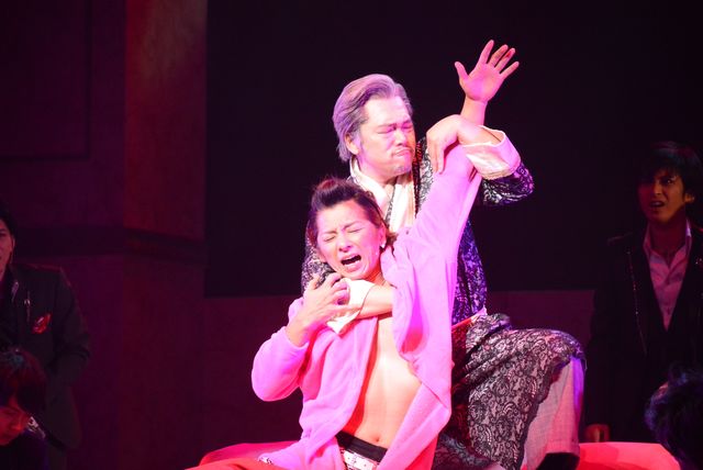 舞台「私のホストちゃん～血闘！福岡中洲編～」フォトギャラリー（24枚目）